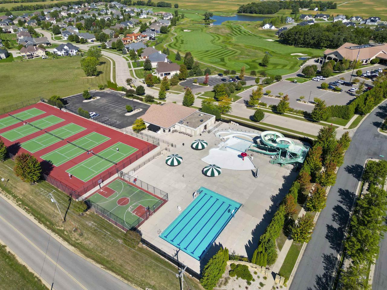 L317 Interlachen Avenue