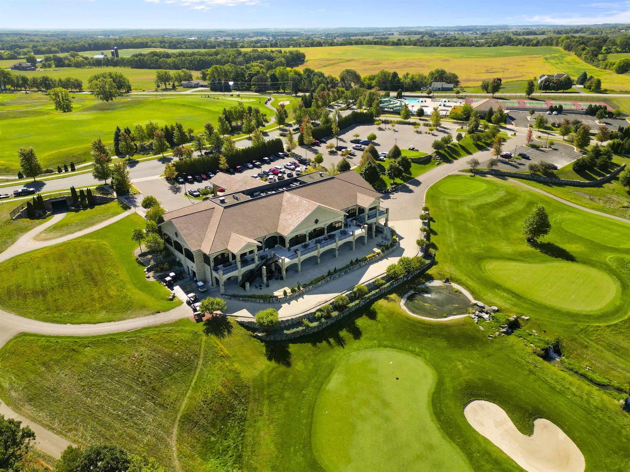 L317 Interlachen Avenue