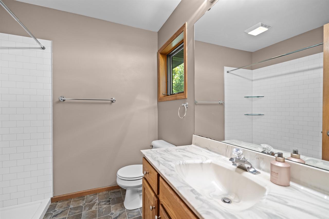 N4955 Woodlawn Terrace