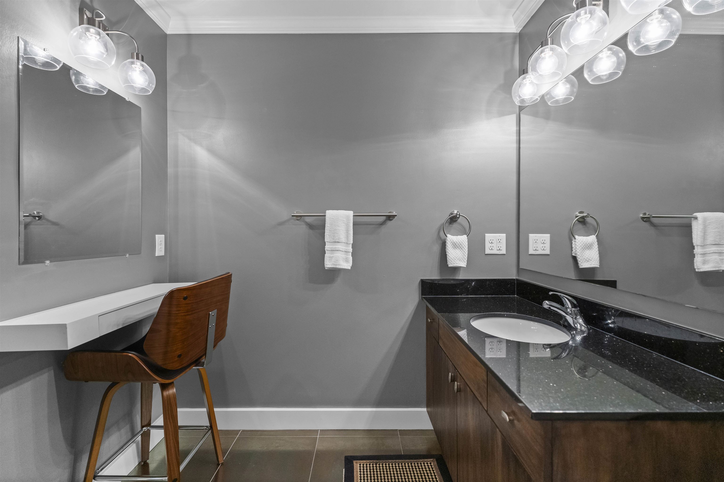 333 W Mifflin Street 1151