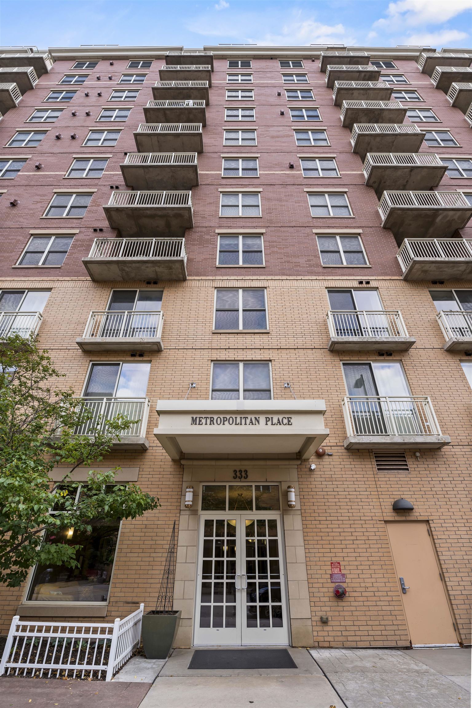 333 W Mifflin Street 1151