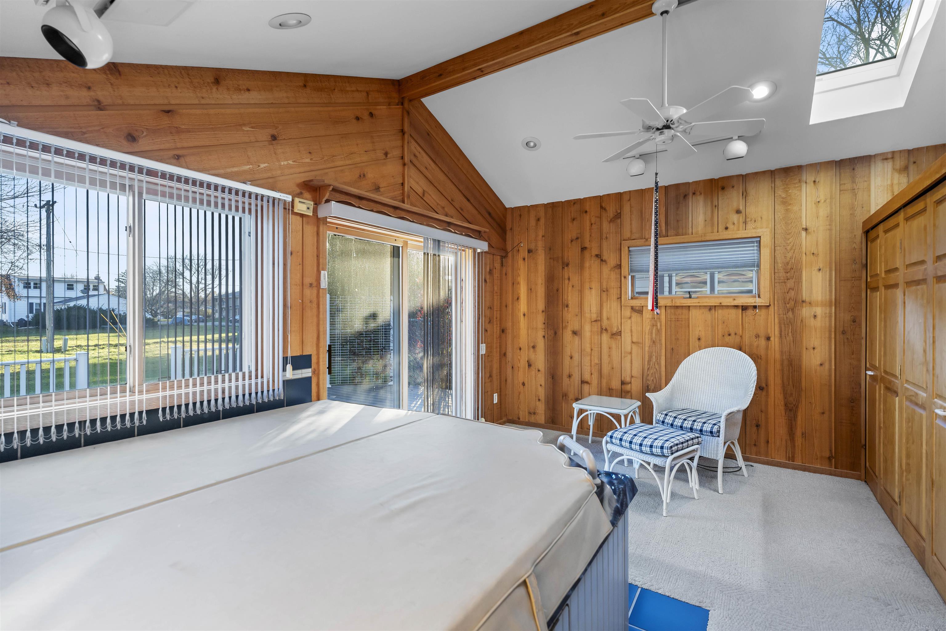 308 W 3rd Street