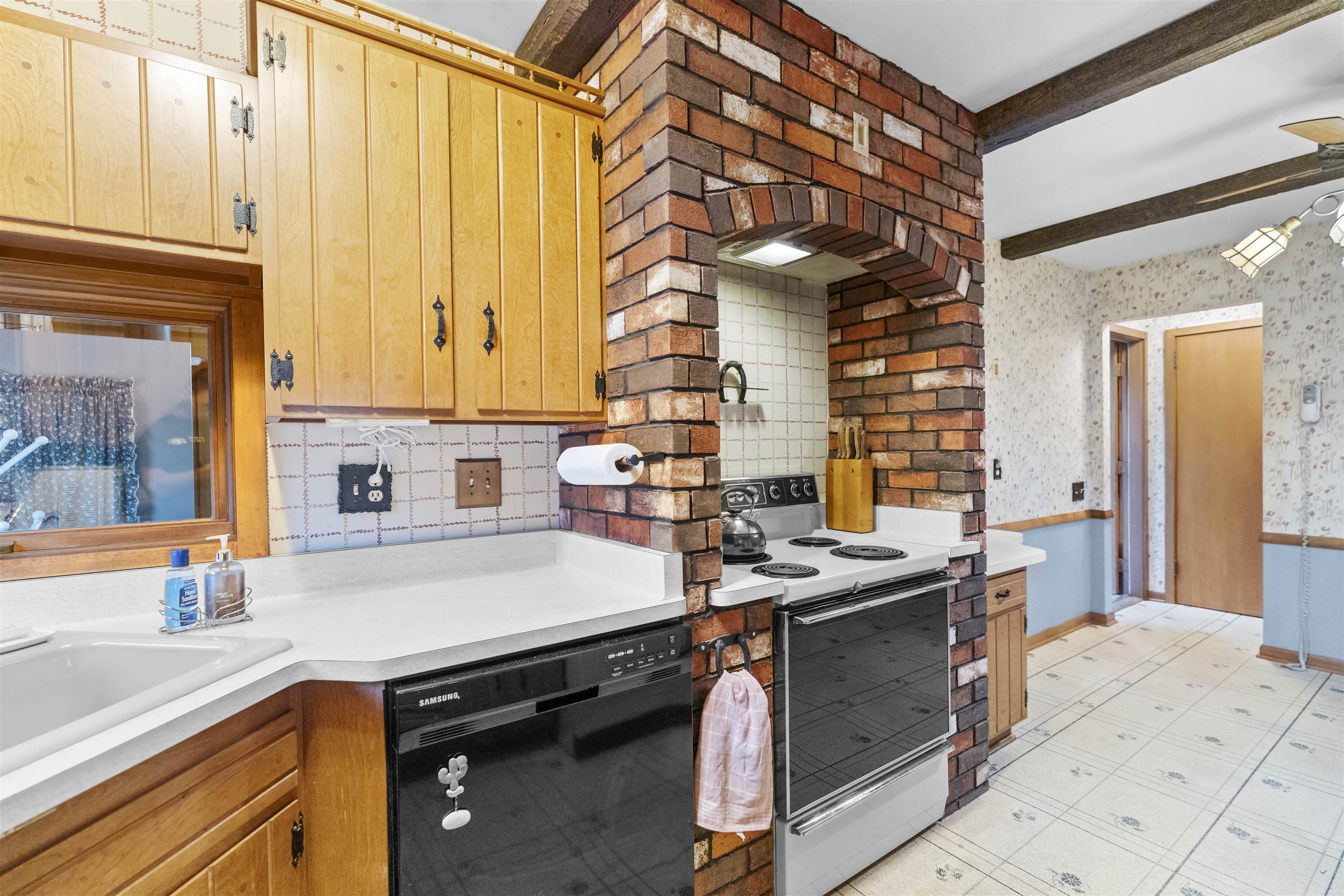 308 W 3rd Street