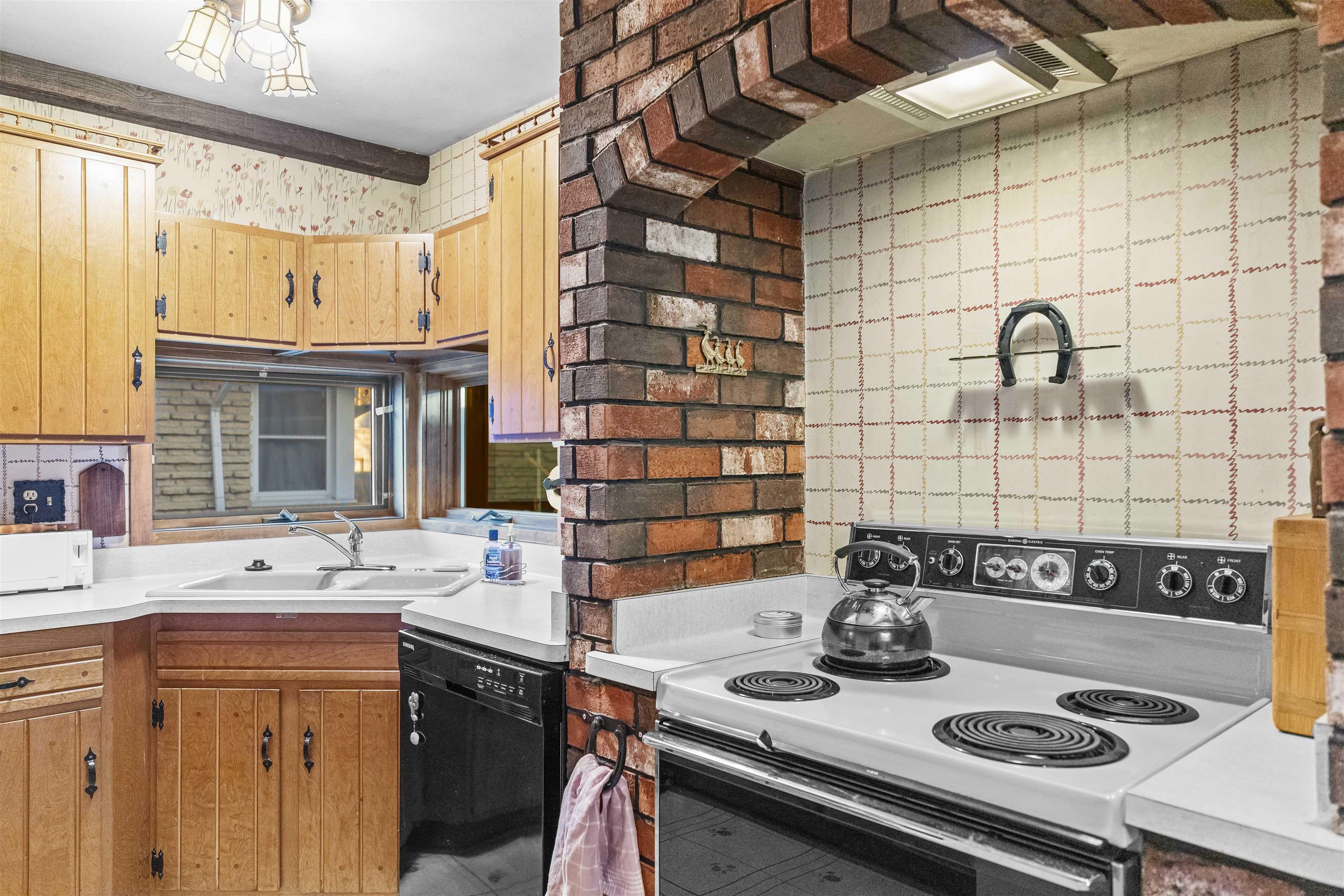 308 W 3rd Street