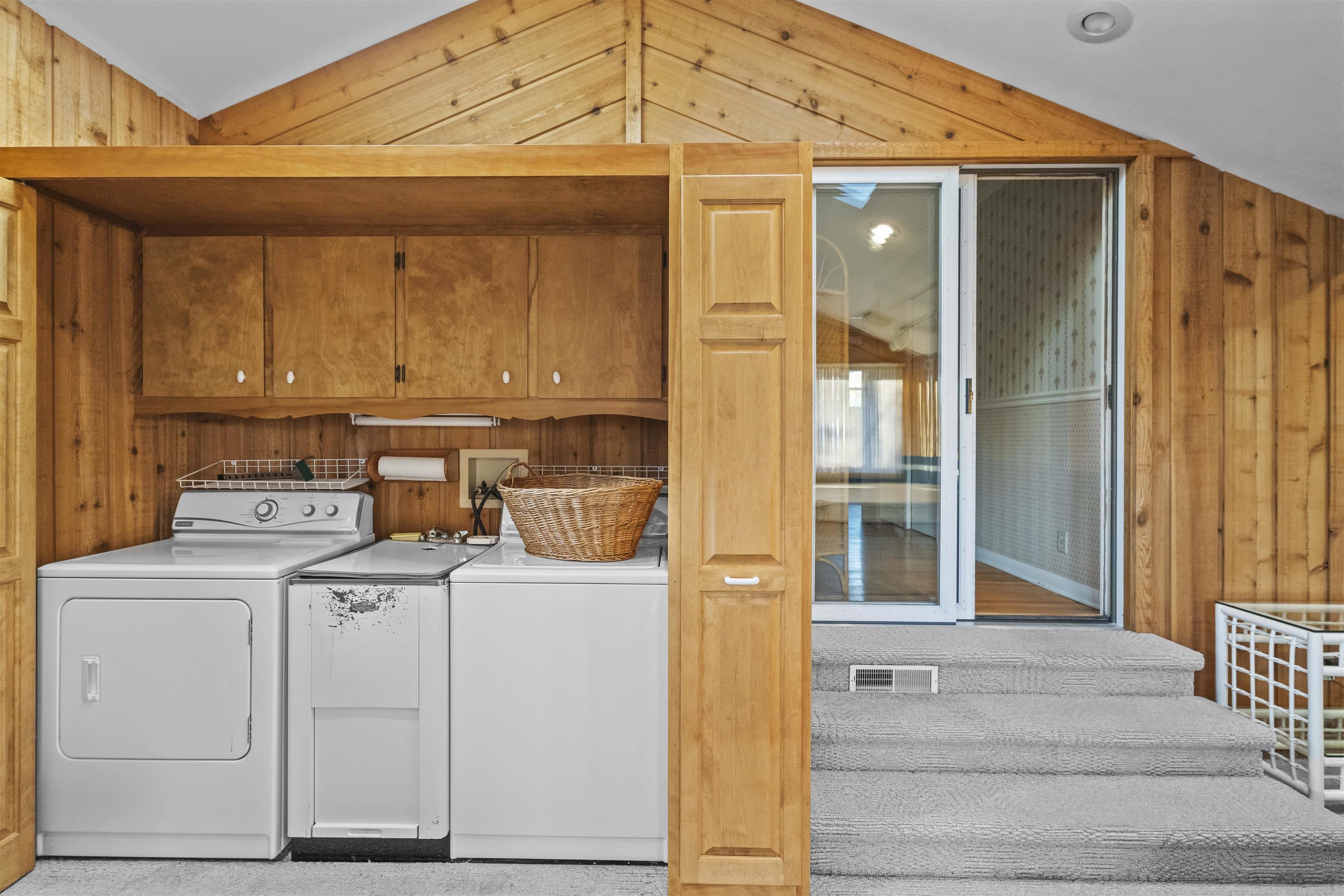 308 W 3rd Street