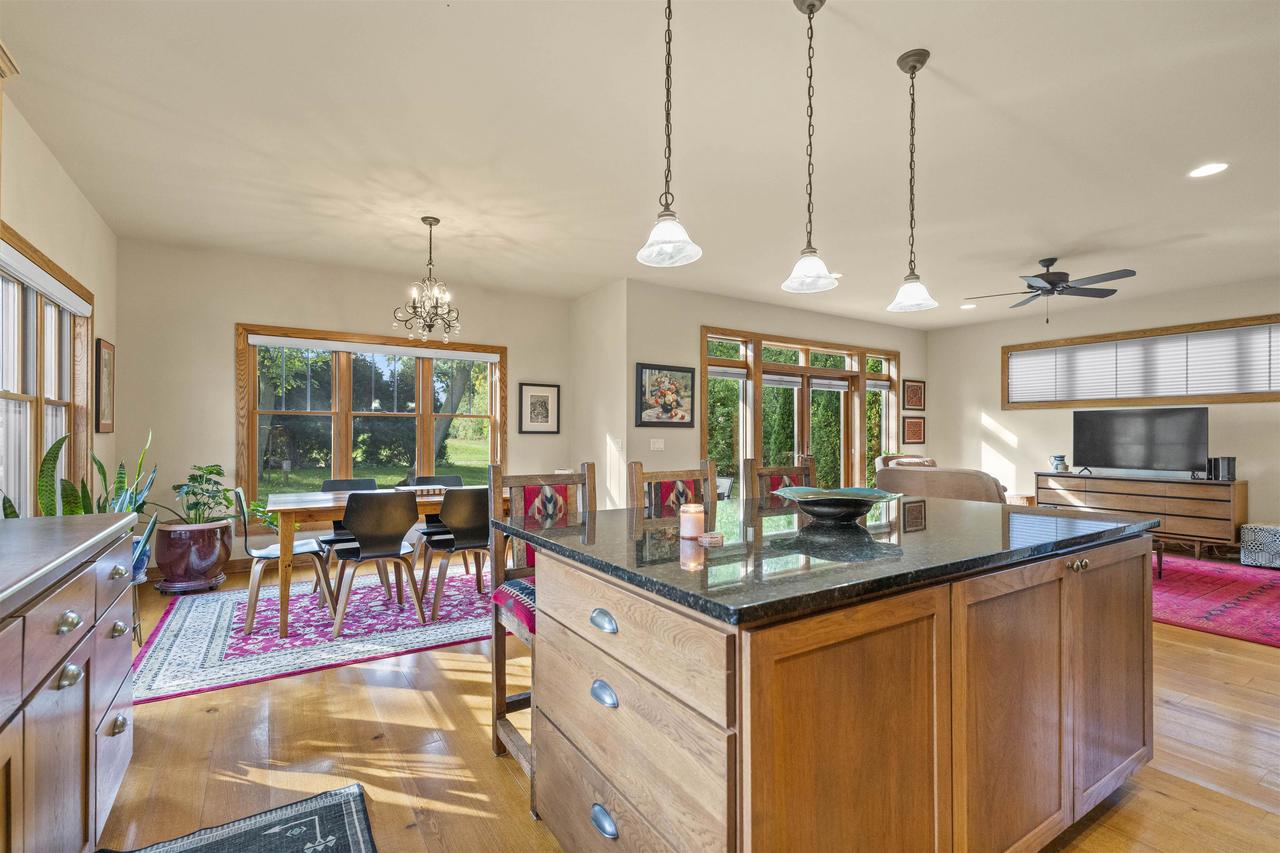 5531 Quarry Hill Drive