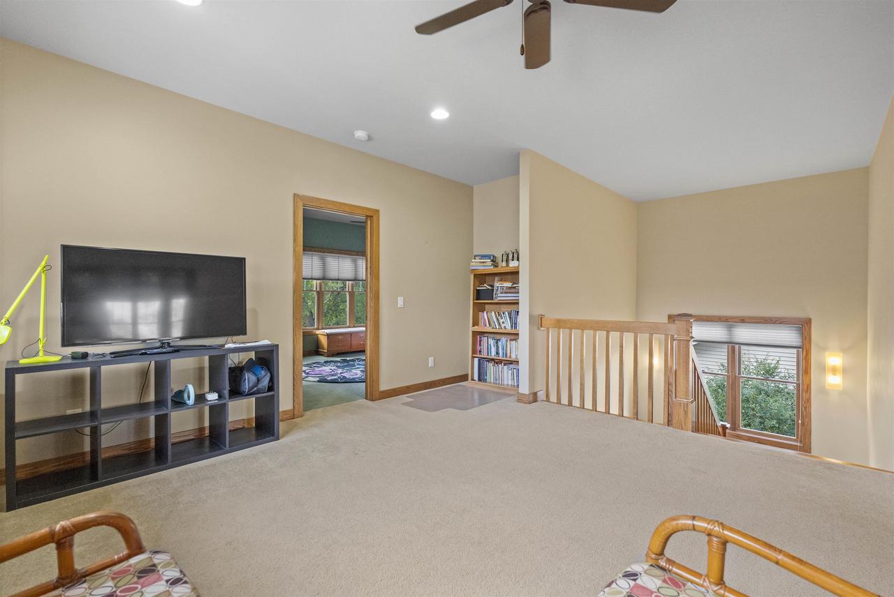 5531 Quarry Hill Drive