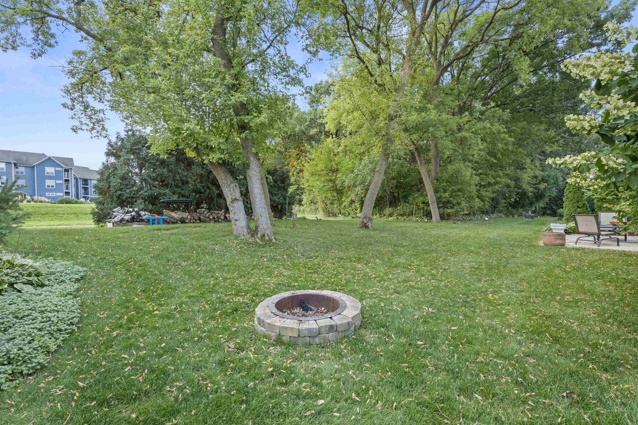 5531 Quarry Hill Drive