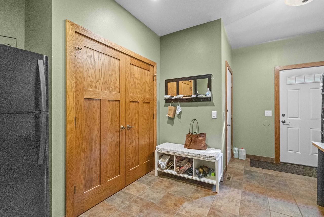5531 Quarry Hill Drive