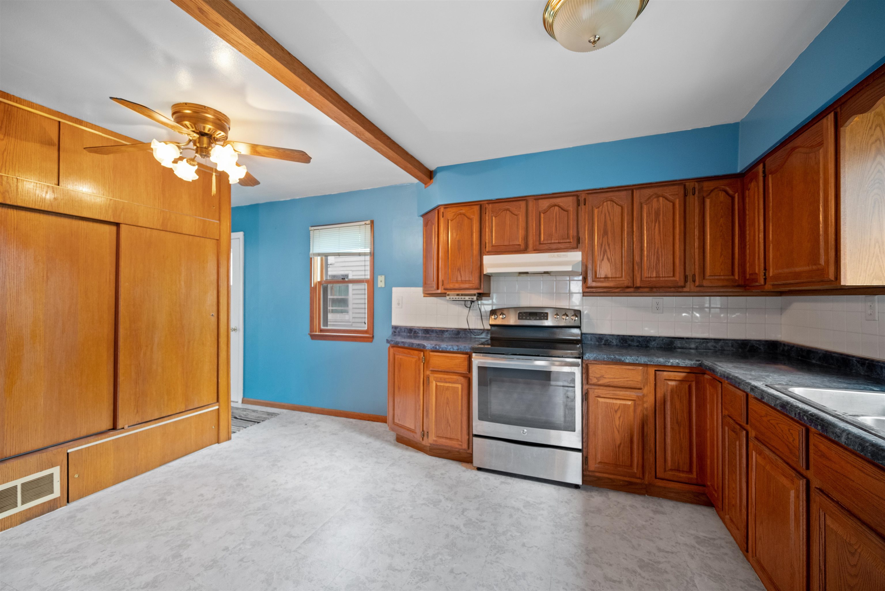 2529 Coolidge Street