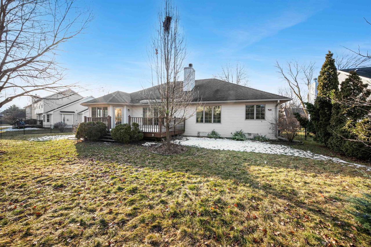 6014 Fairfax Lane