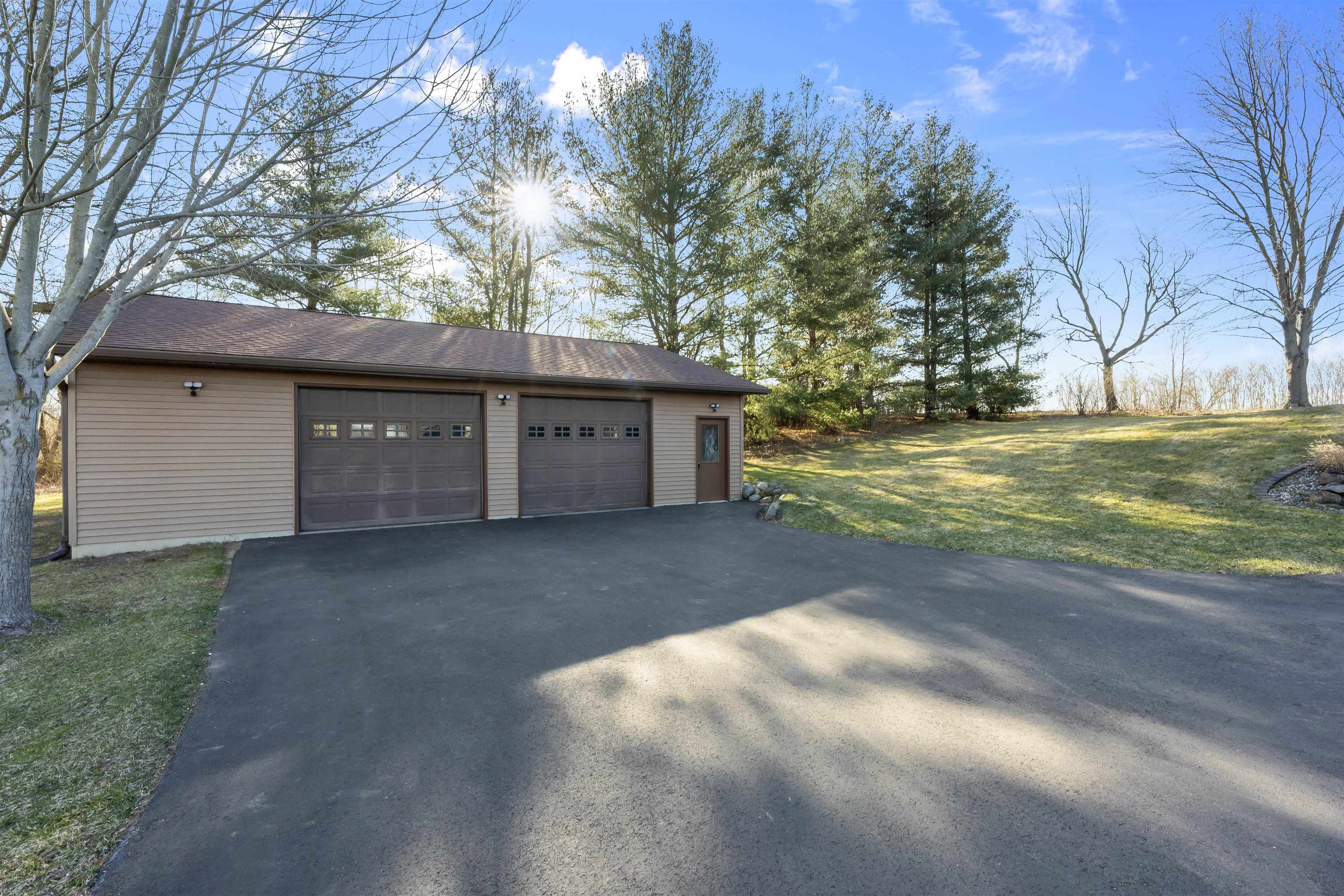 3689 Rutland Dunn Town Line Road