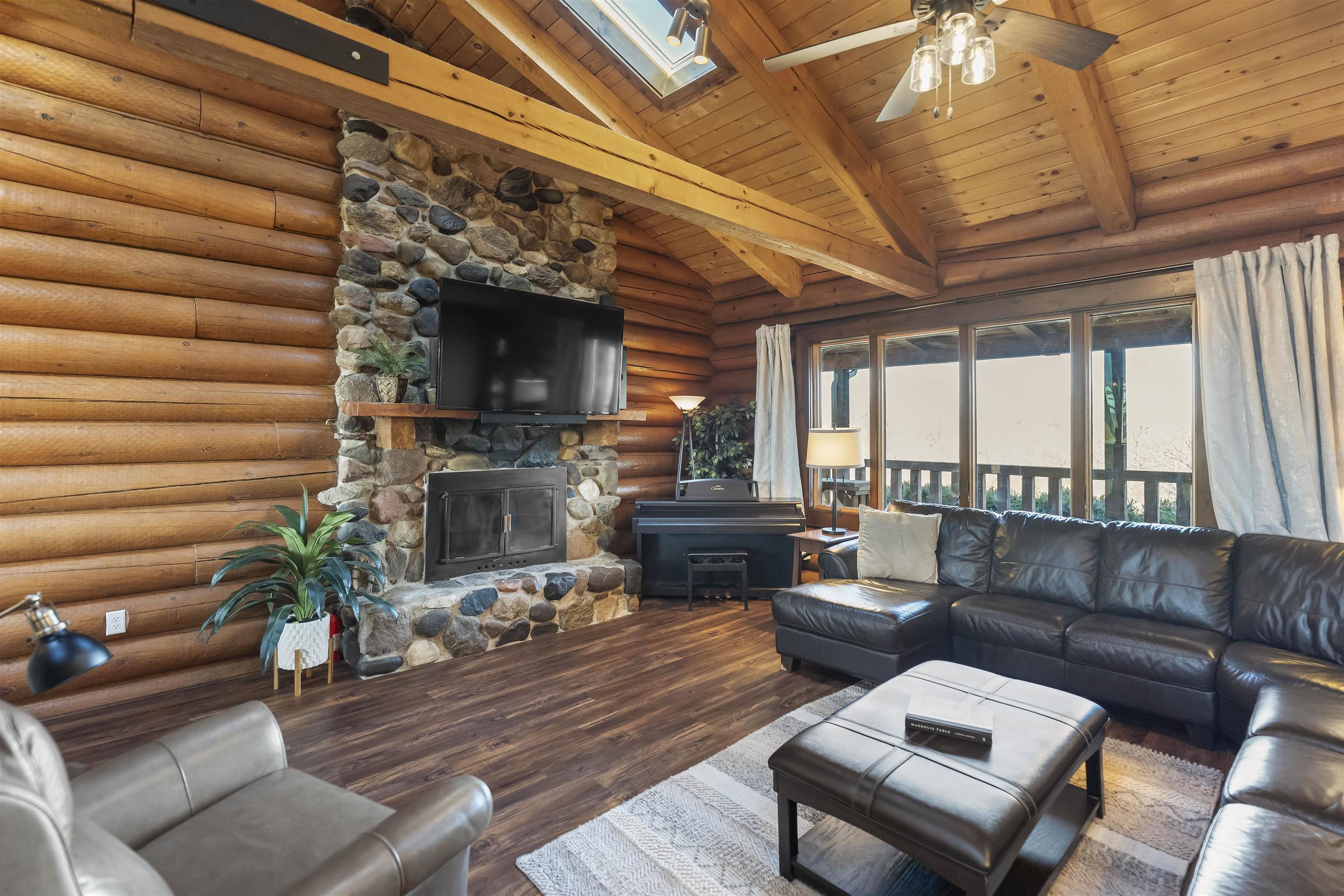 3689 Rutland Dunn Town Line Road