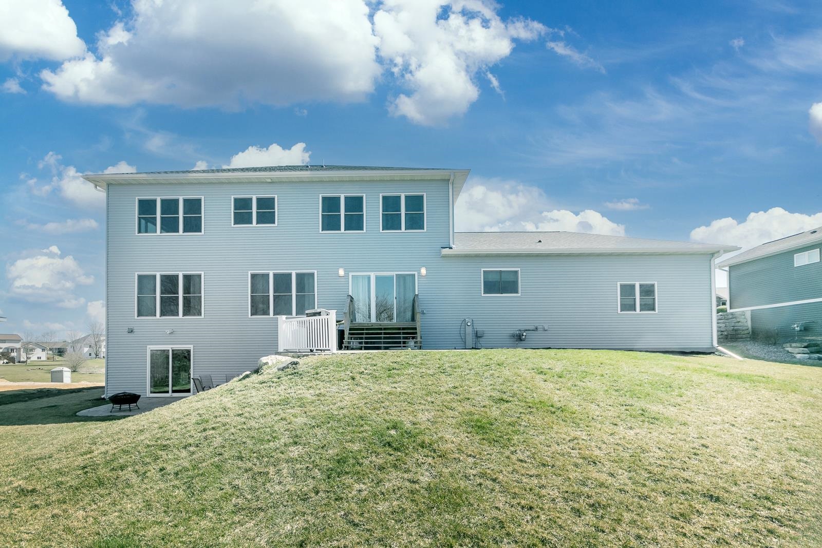 312 Prairie Hills Drive