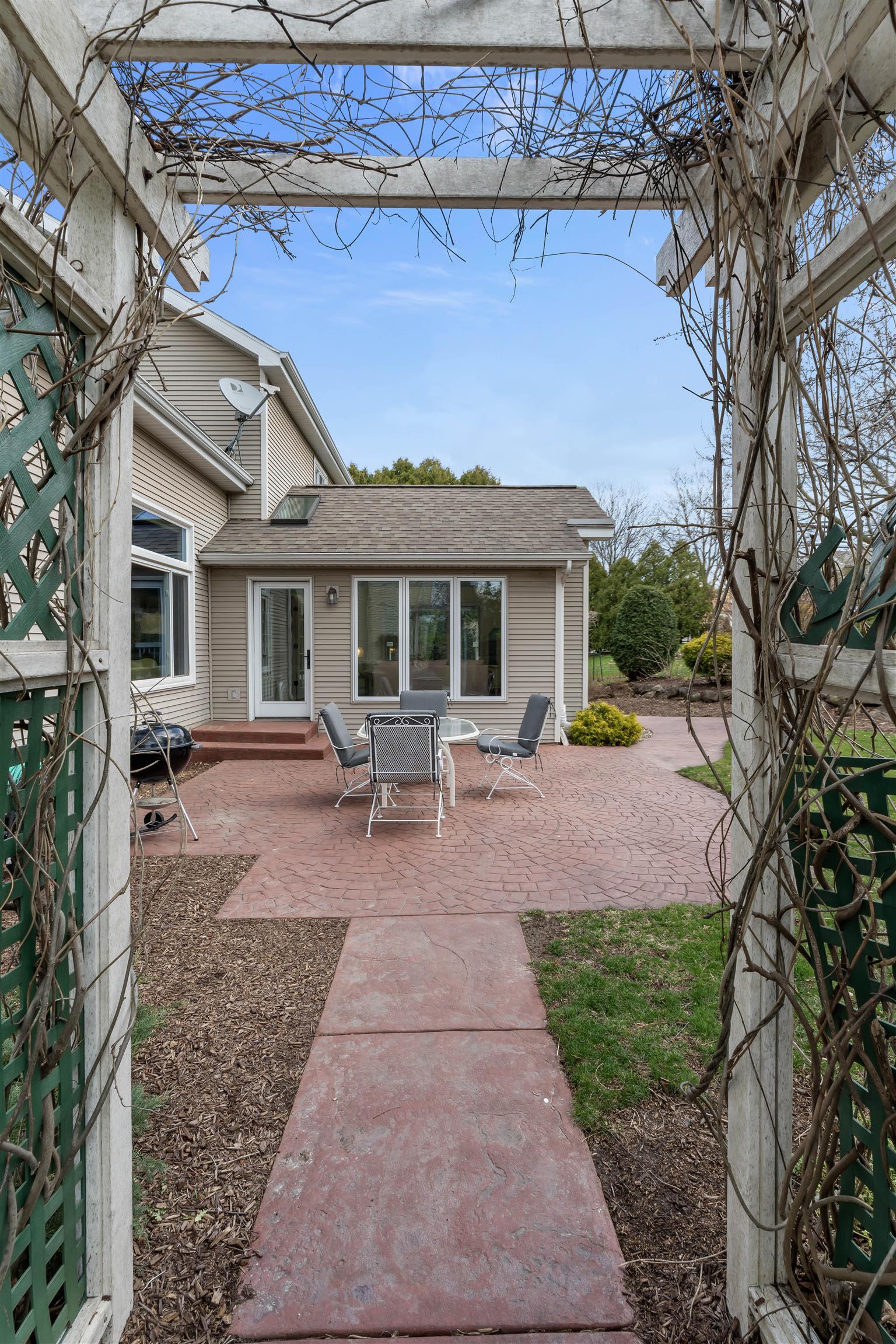 6709 Lannon Stone Circle