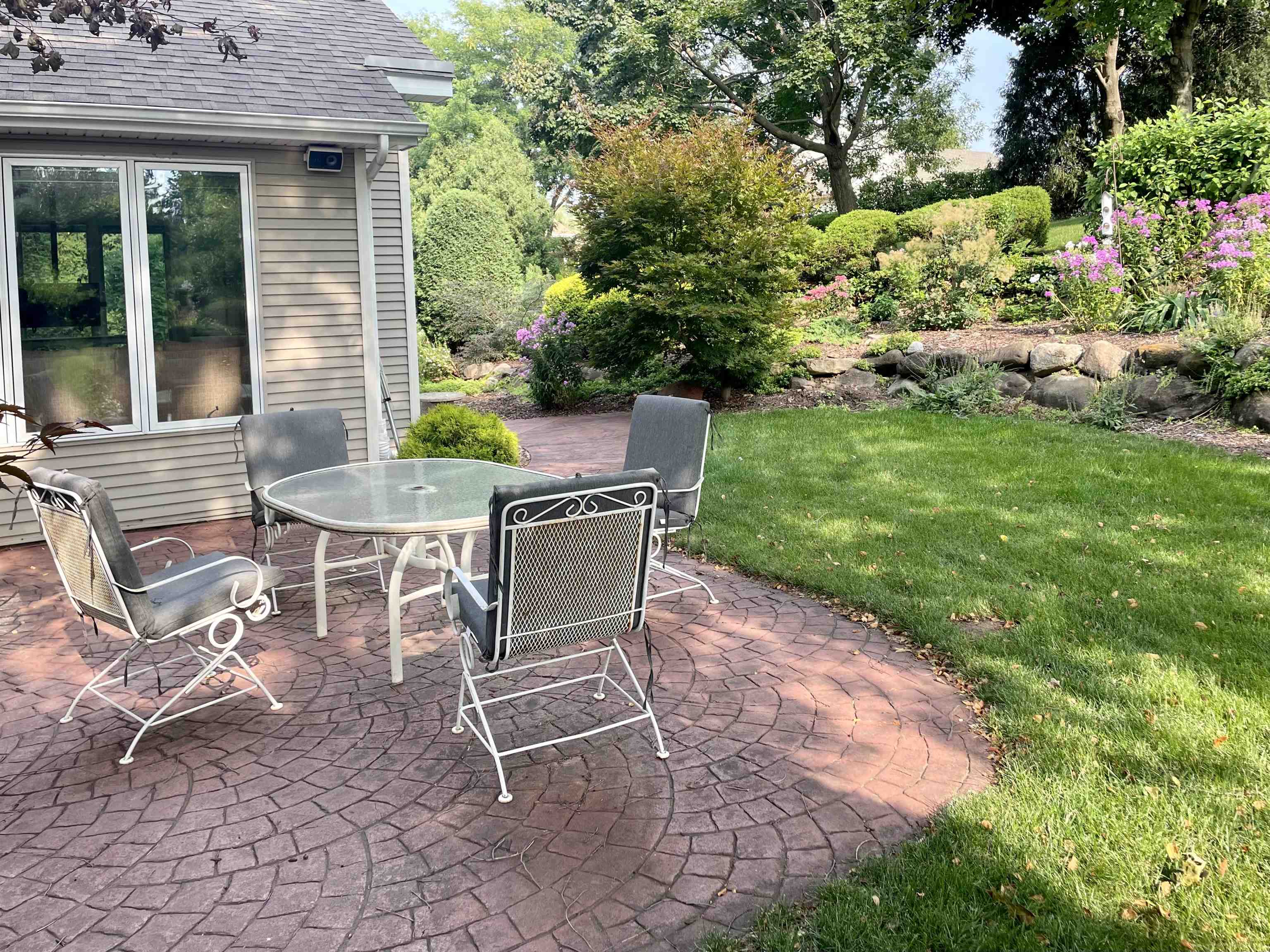 6709 Lannon Stone Circle