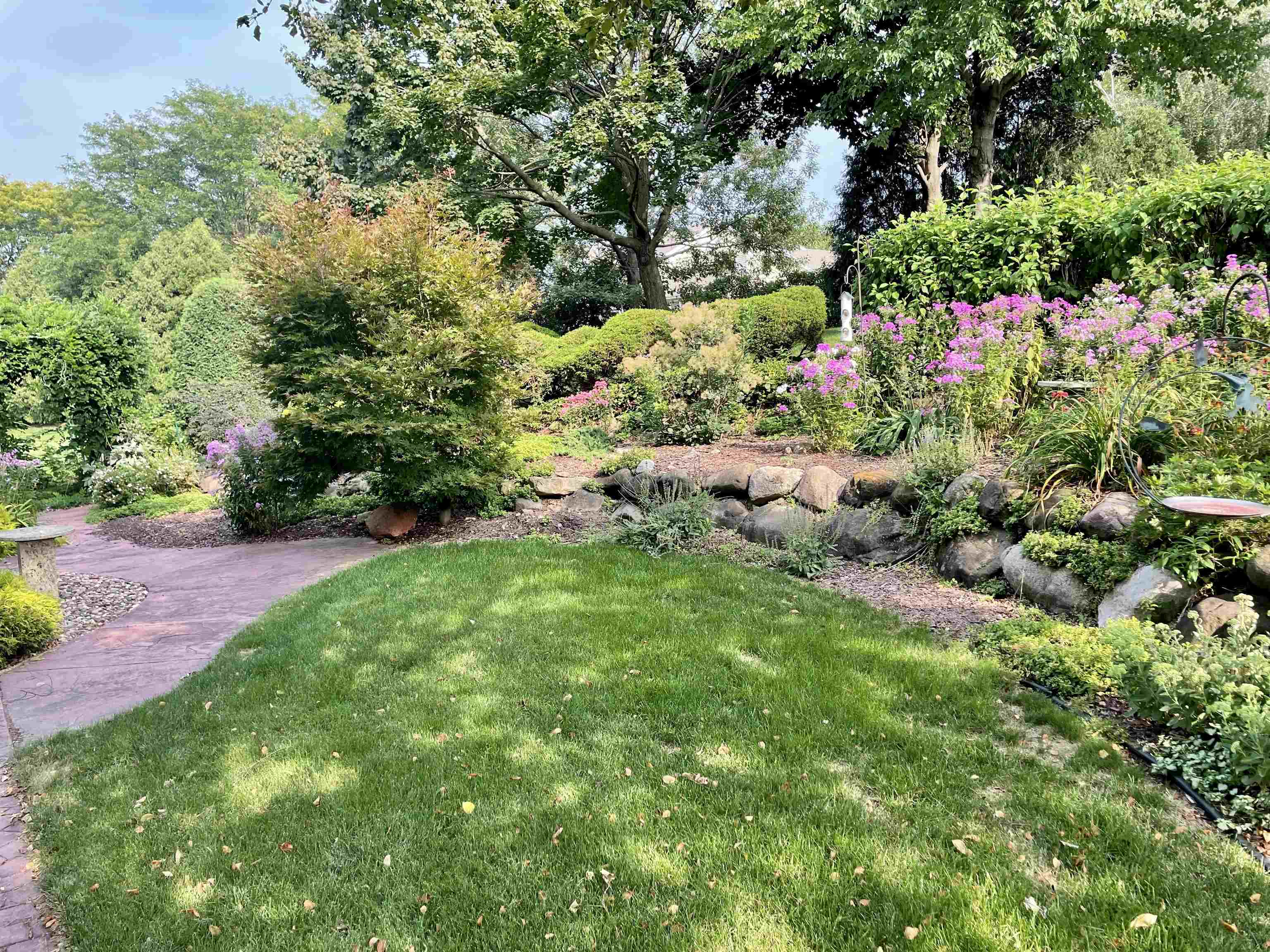 6709 Lannon Stone Circle