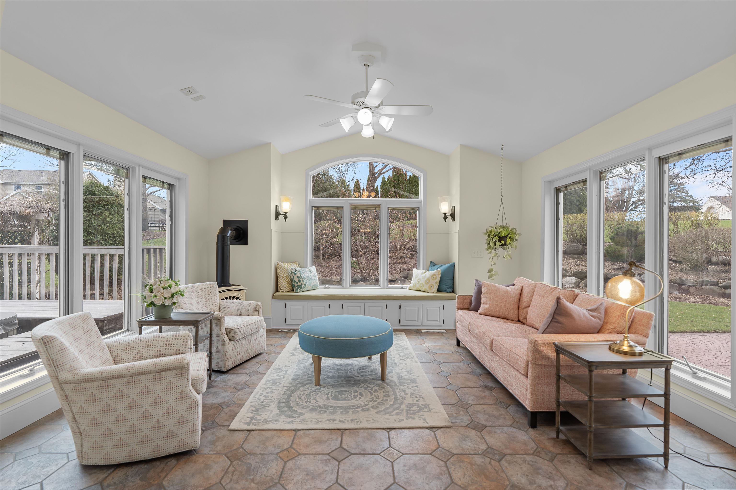 6709 Lannon Stone Circle