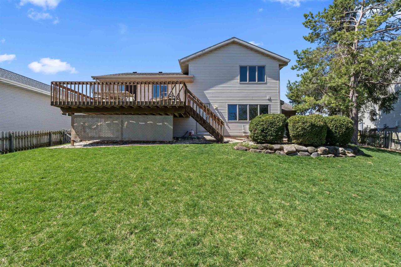 7525 Polar Bear Trail