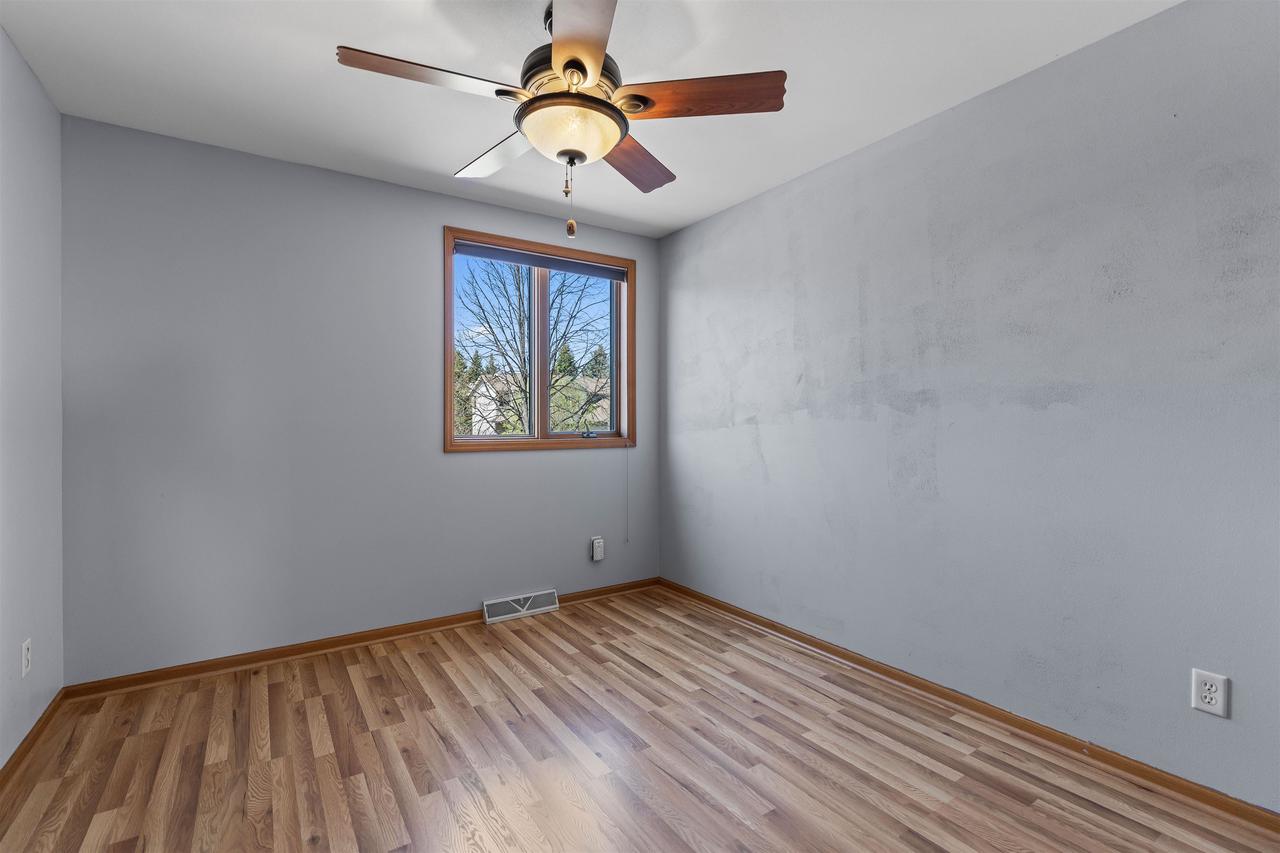 7525 Polar Bear Trail