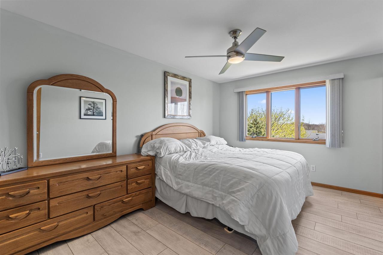 7525 Polar Bear Trail