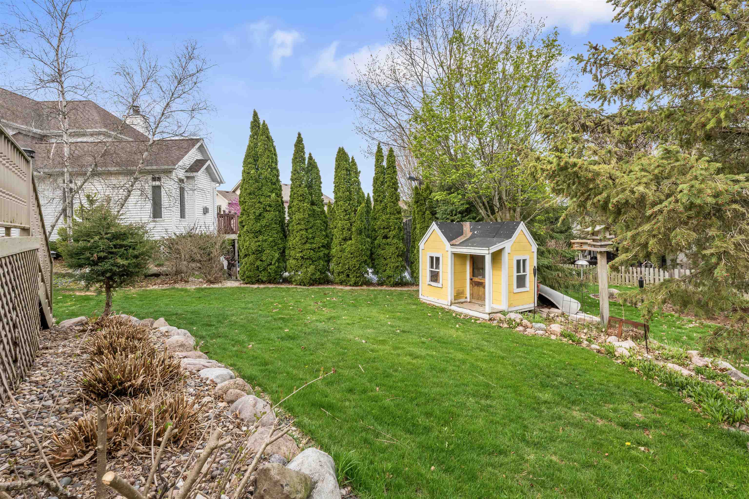 1264 Mockingbird Lane