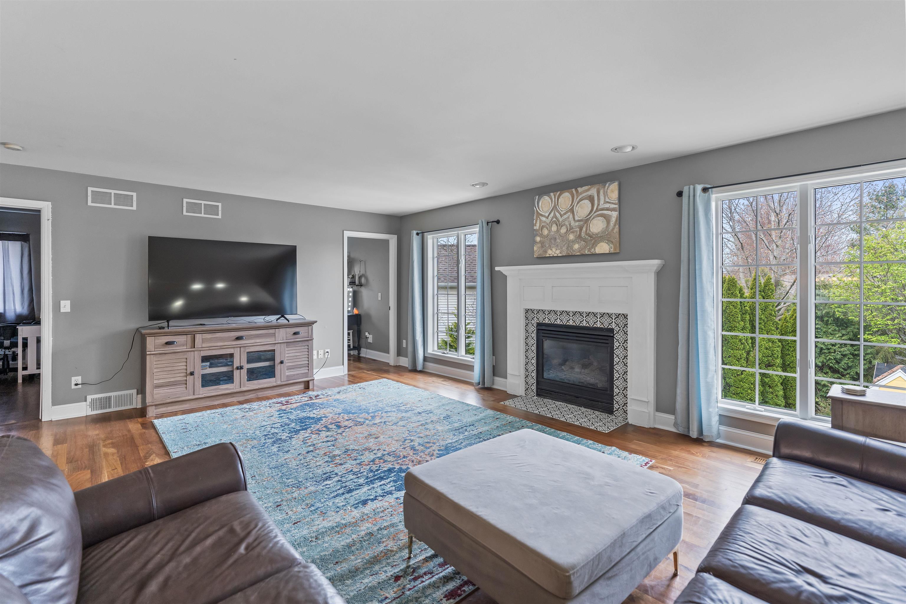 1264 Mockingbird Lane