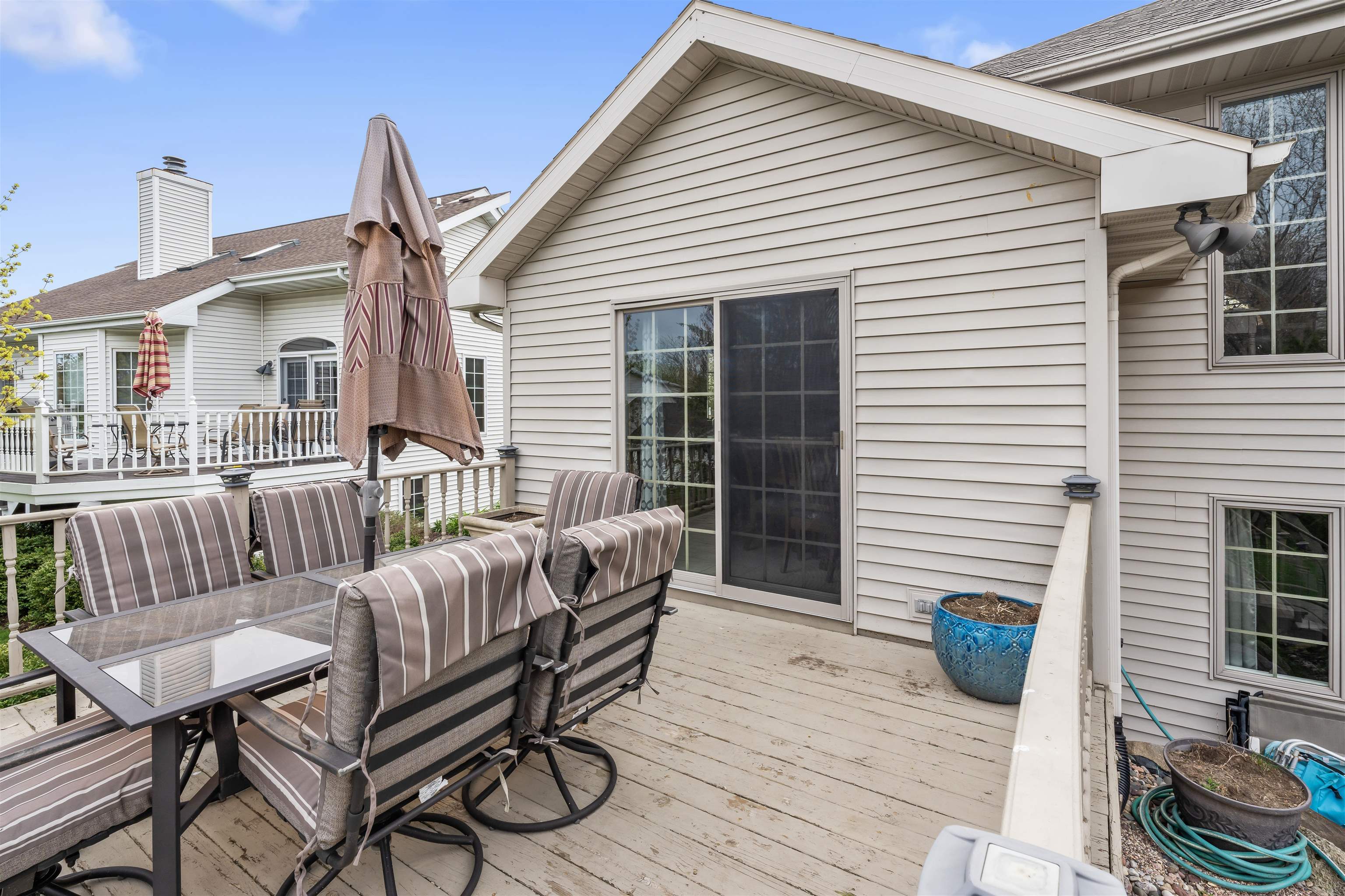 1264 Mockingbird Lane