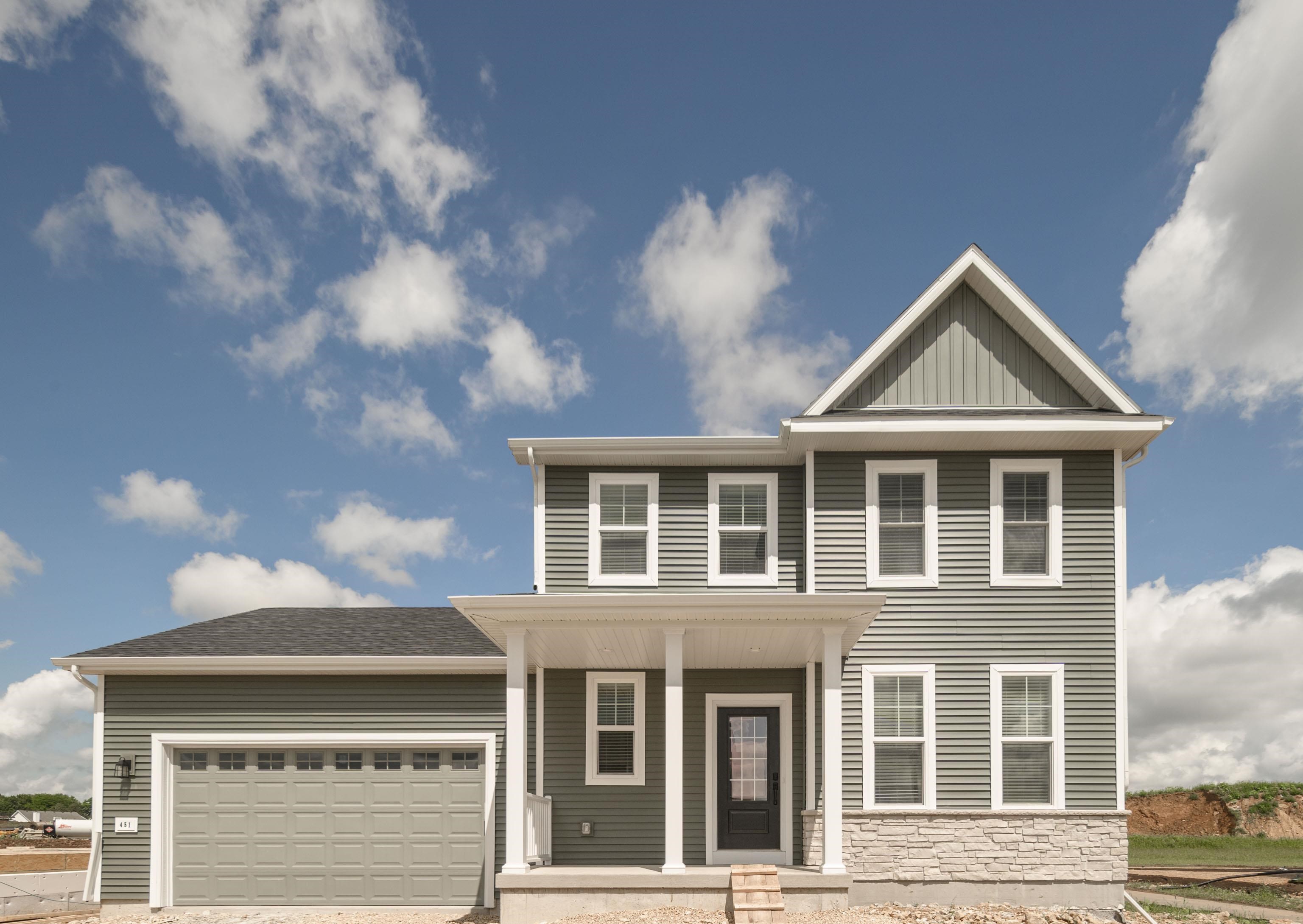 451 Crusader Point
