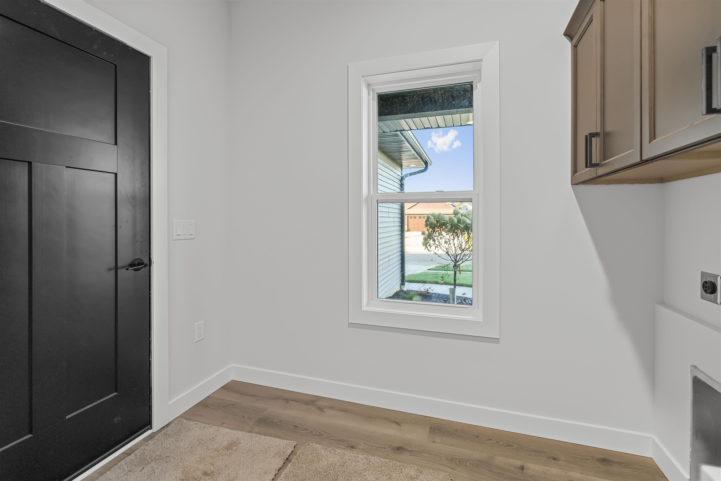 1912 Grieg Drive