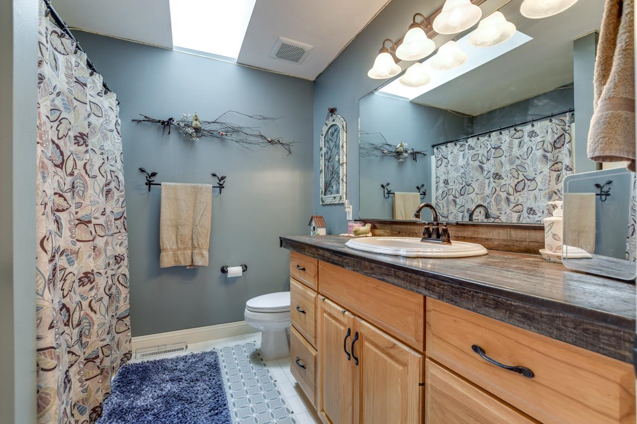 3310 Saracen Way
