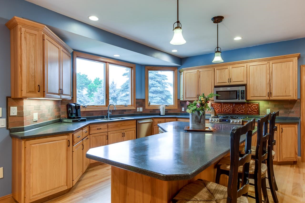 3310 Saracen Way