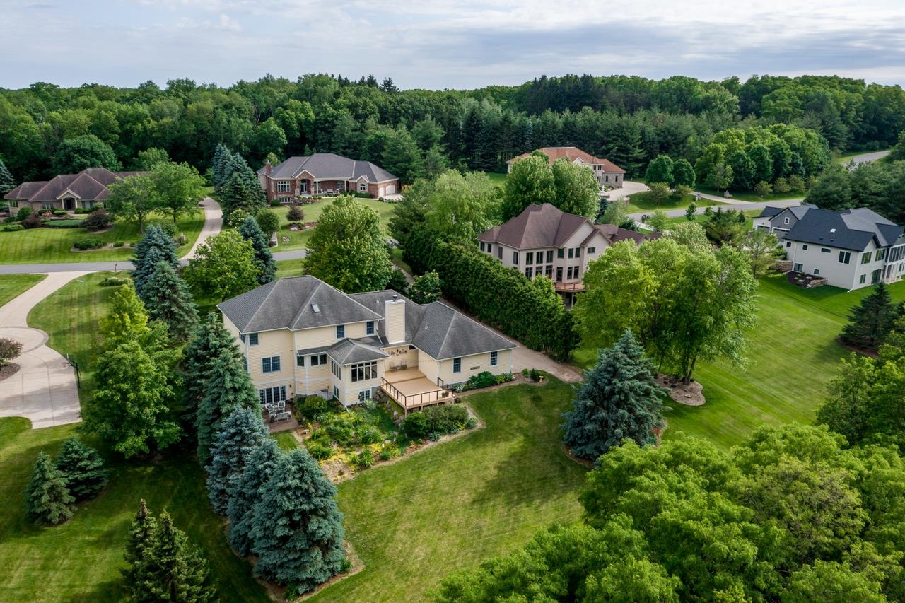 3310 Saracen Way