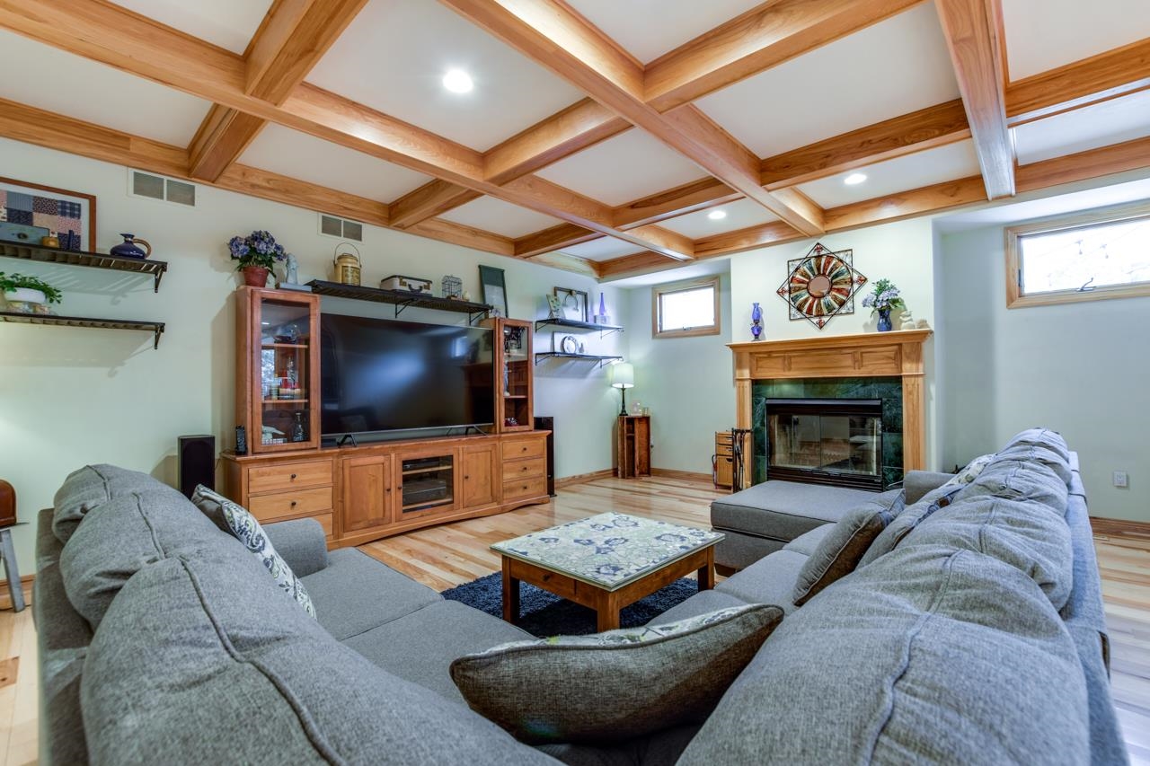 3310 Saracen Way