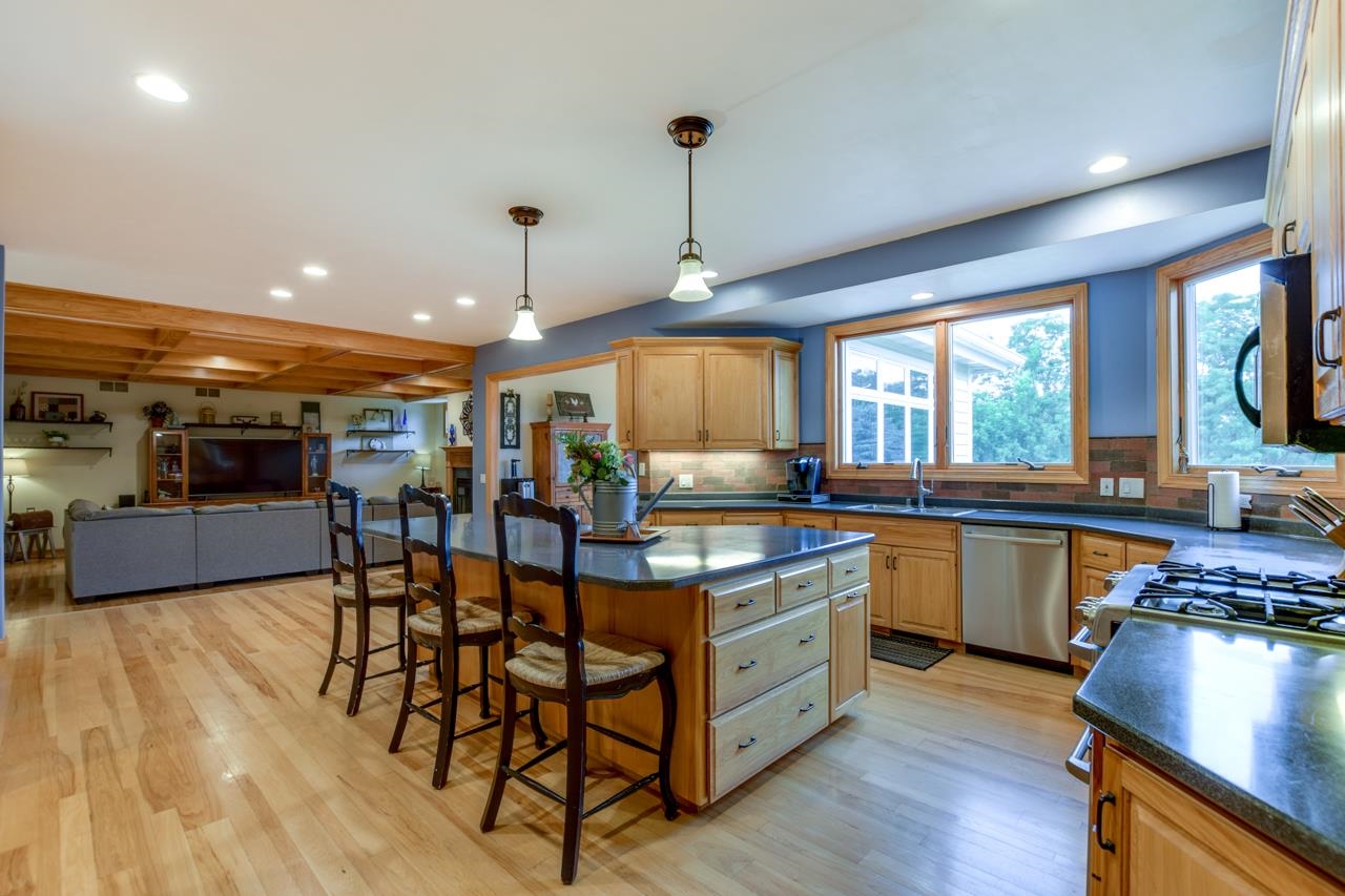 3310 Saracen Way