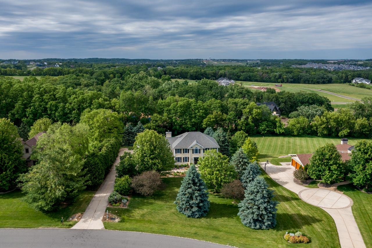 3310 Saracen Way