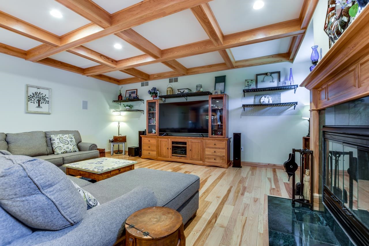 3310 Saracen Way