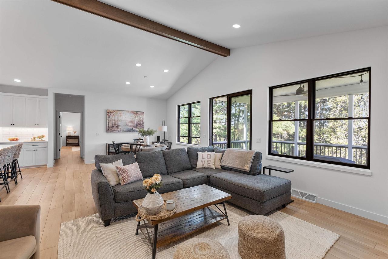 9632 Tawny Acorn Drive