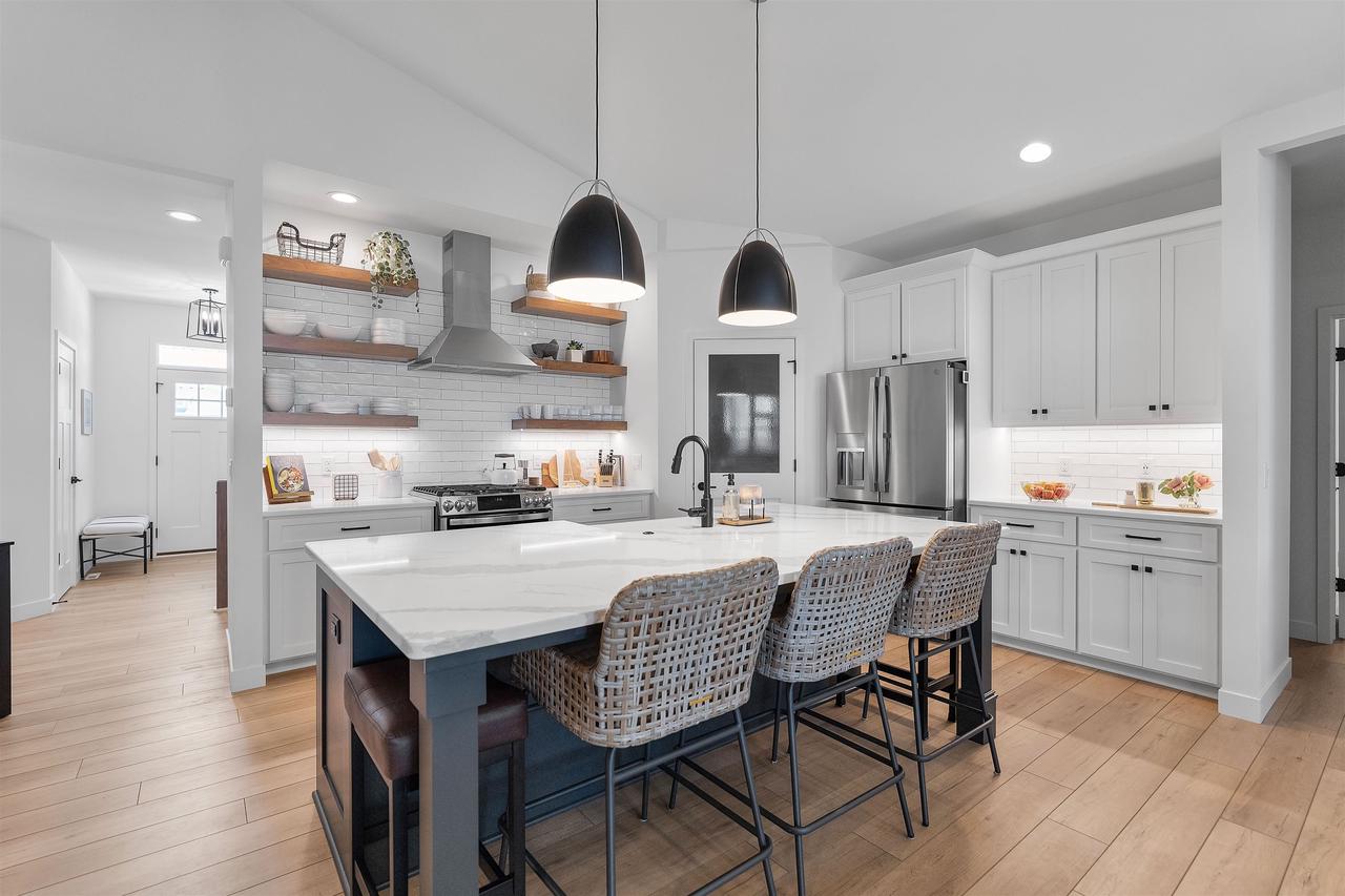 9632 Tawny Acorn Drive