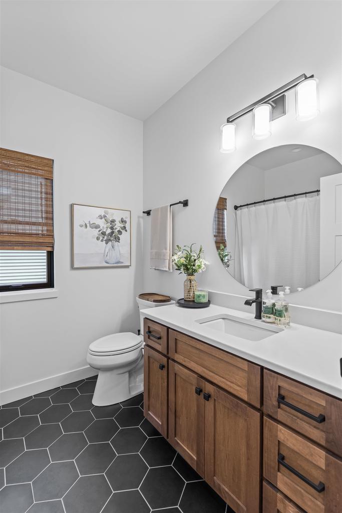 9632 Tawny Acorn Drive