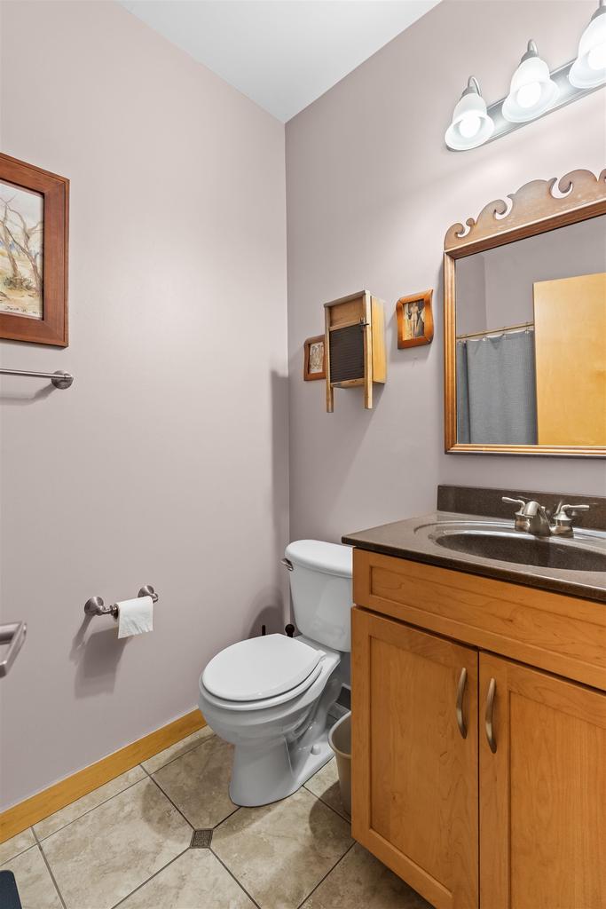 412 North Ridge Drive