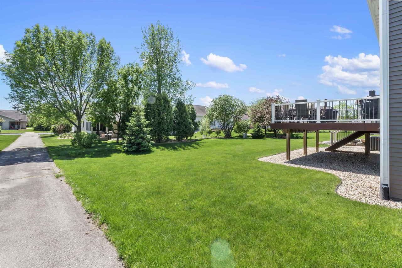 5195 Buttonbush Drive