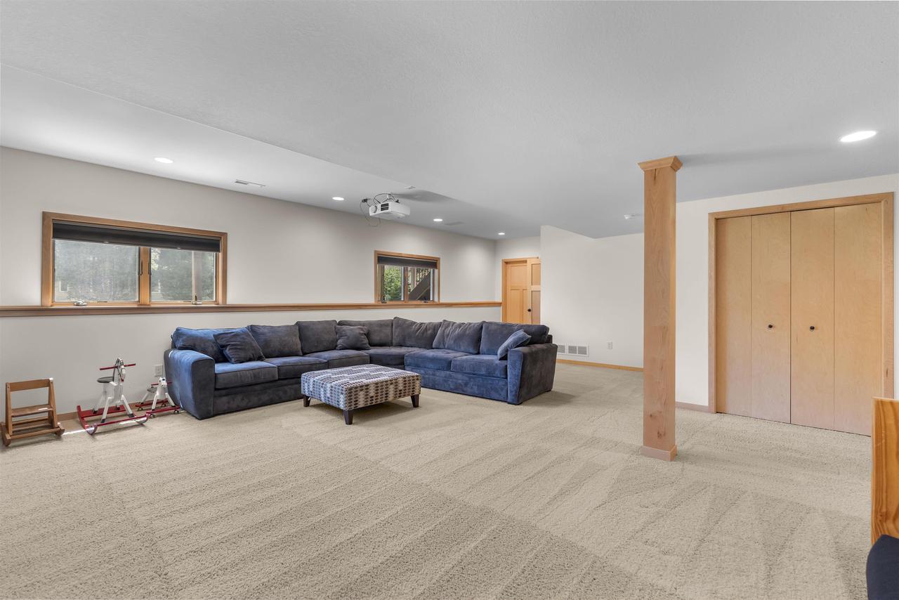 5195 Buttonbush Drive