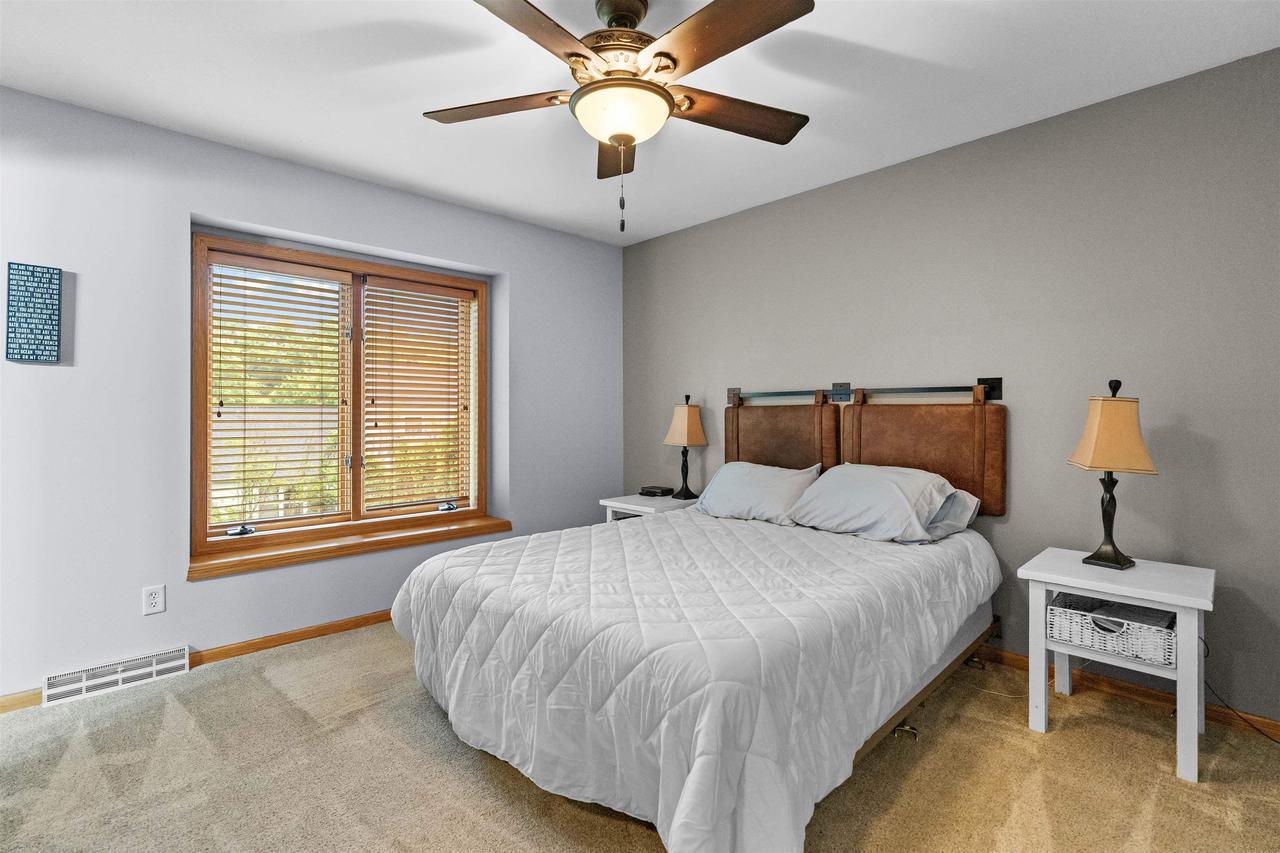 5915 Running Deer Trail