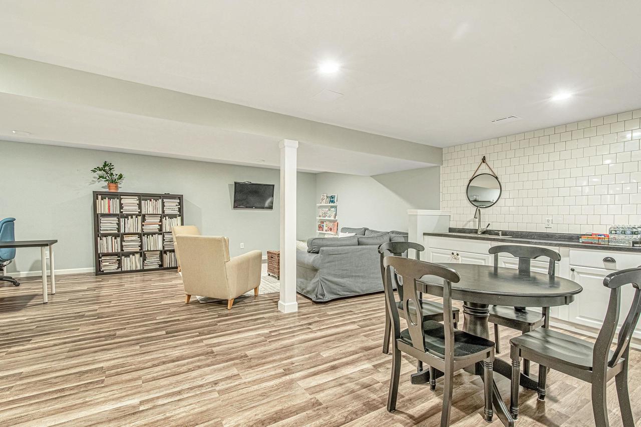 5129 UNITY Way