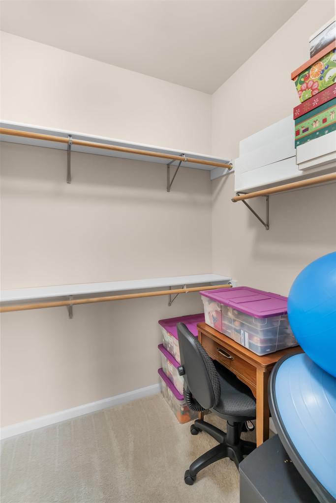 9102 Eaglewood Drive