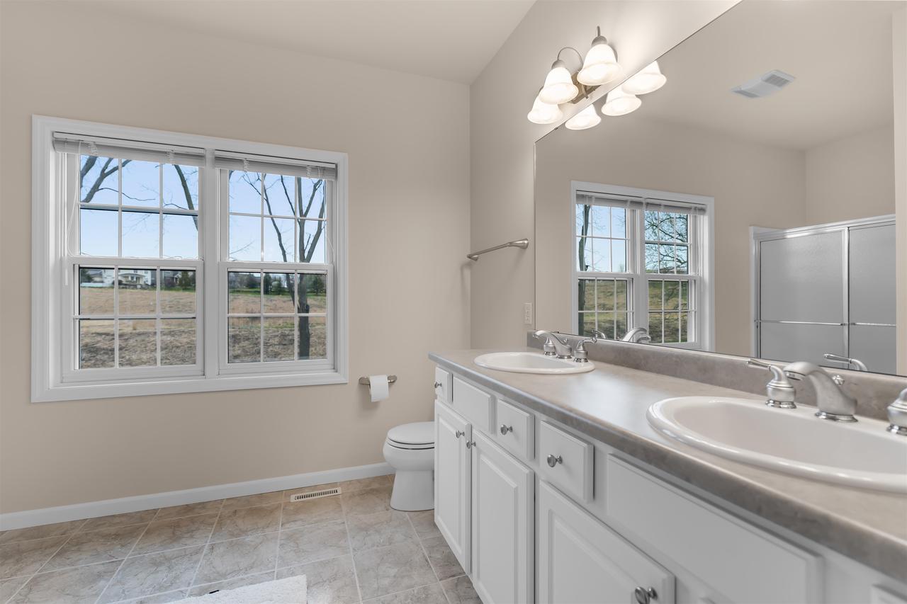 9102 Eaglewood Drive