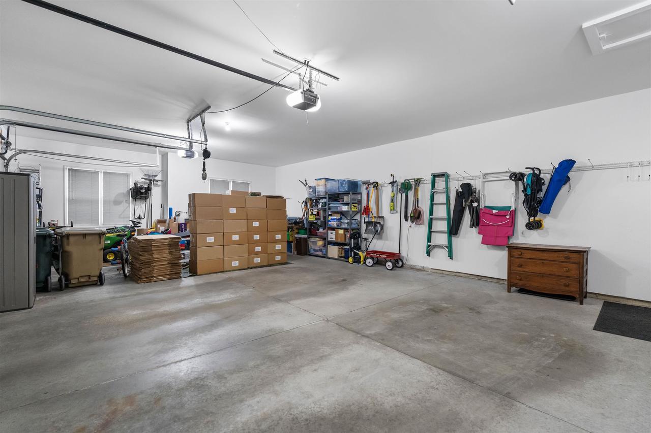 9102 Eaglewood Drive