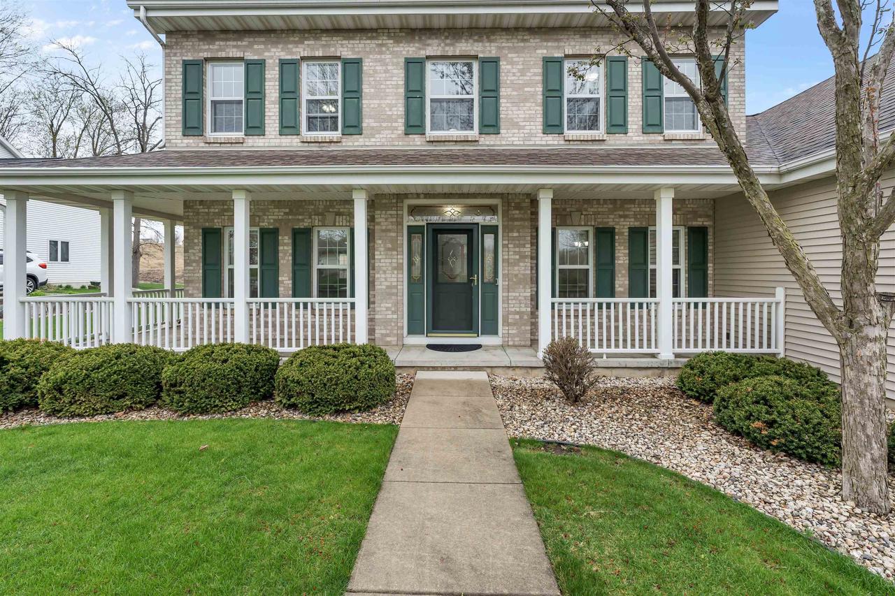 9102 Eaglewood Drive