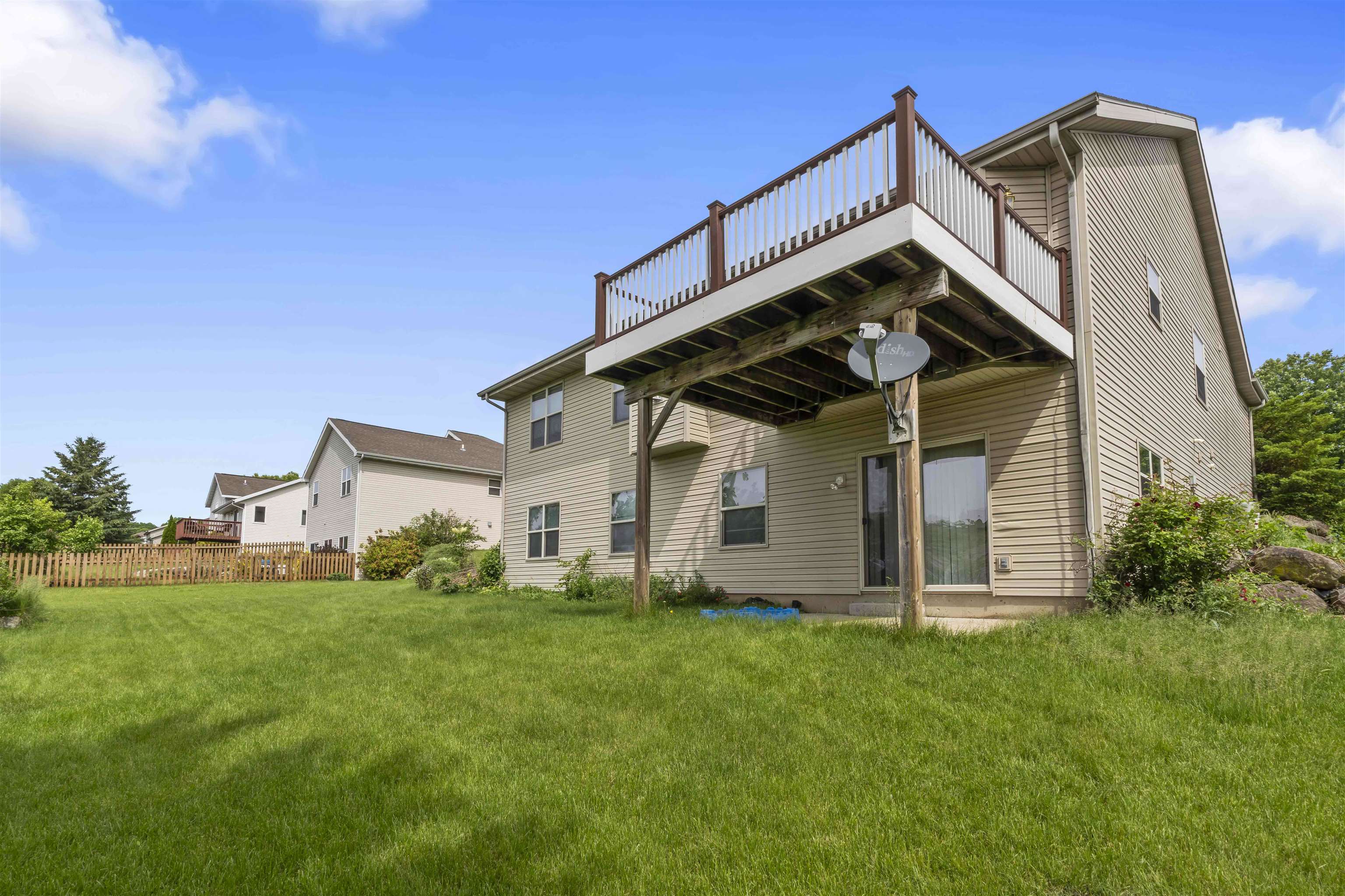 3189 Bookham Drive